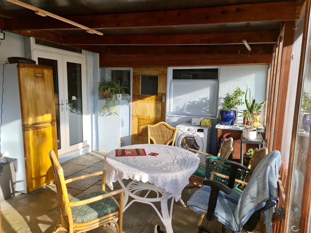 East Of Ipswich Bed & Breakfast Esterno foto