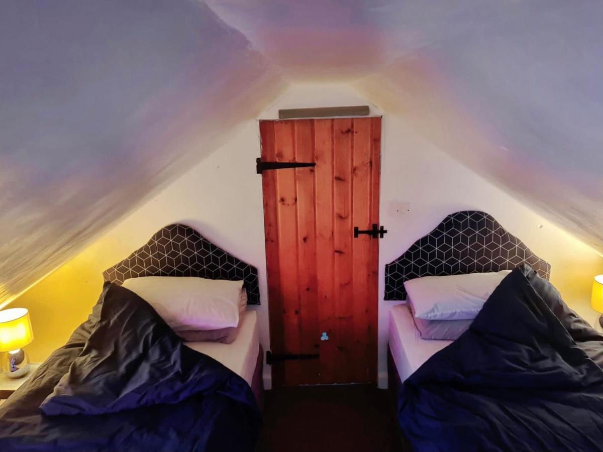East Of Ipswich Bed & Breakfast Esterno foto